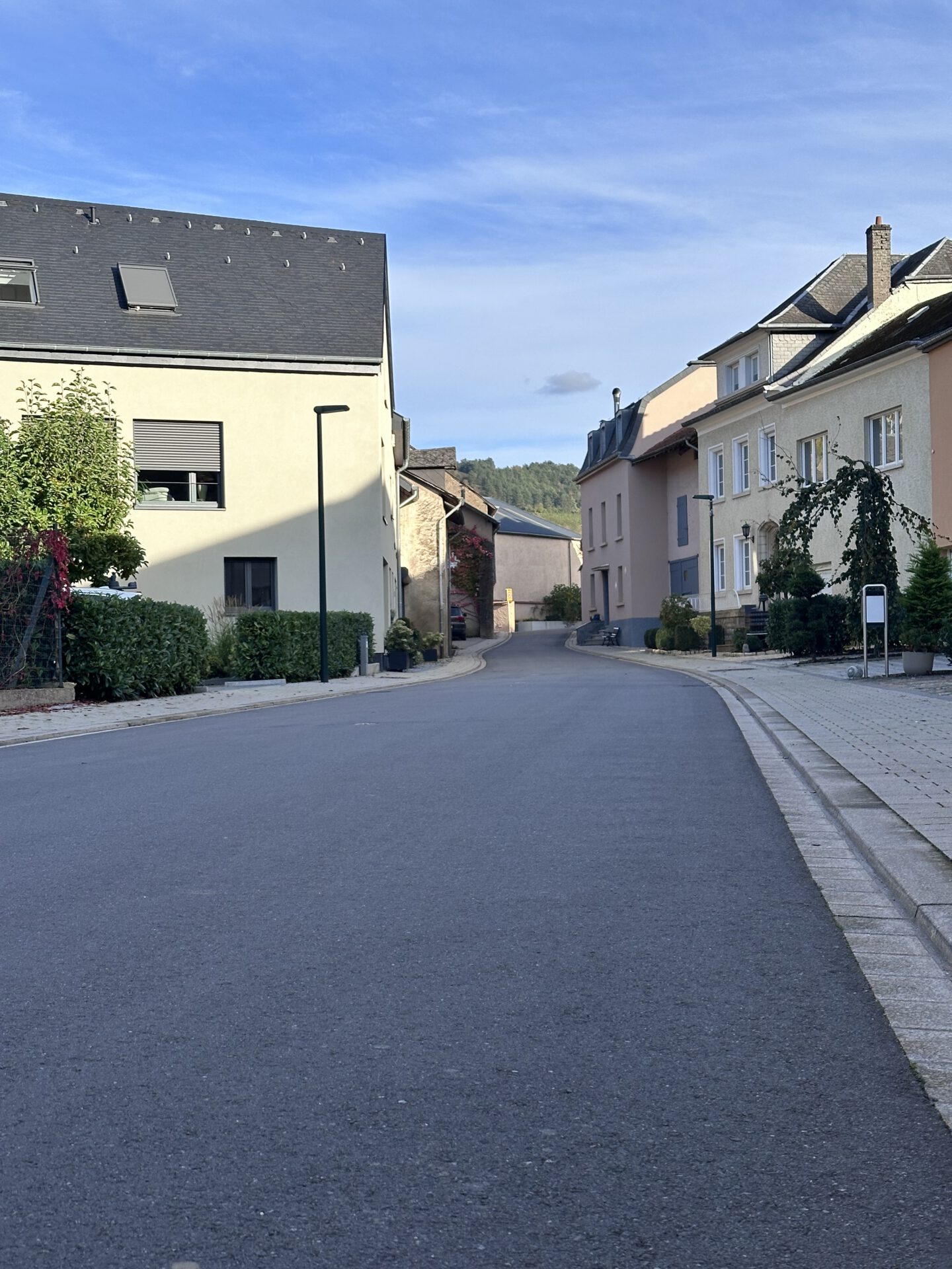 Bild zeigt RUE DU FAUBOURG ET DE L’ÉGLISE in L-Machtum