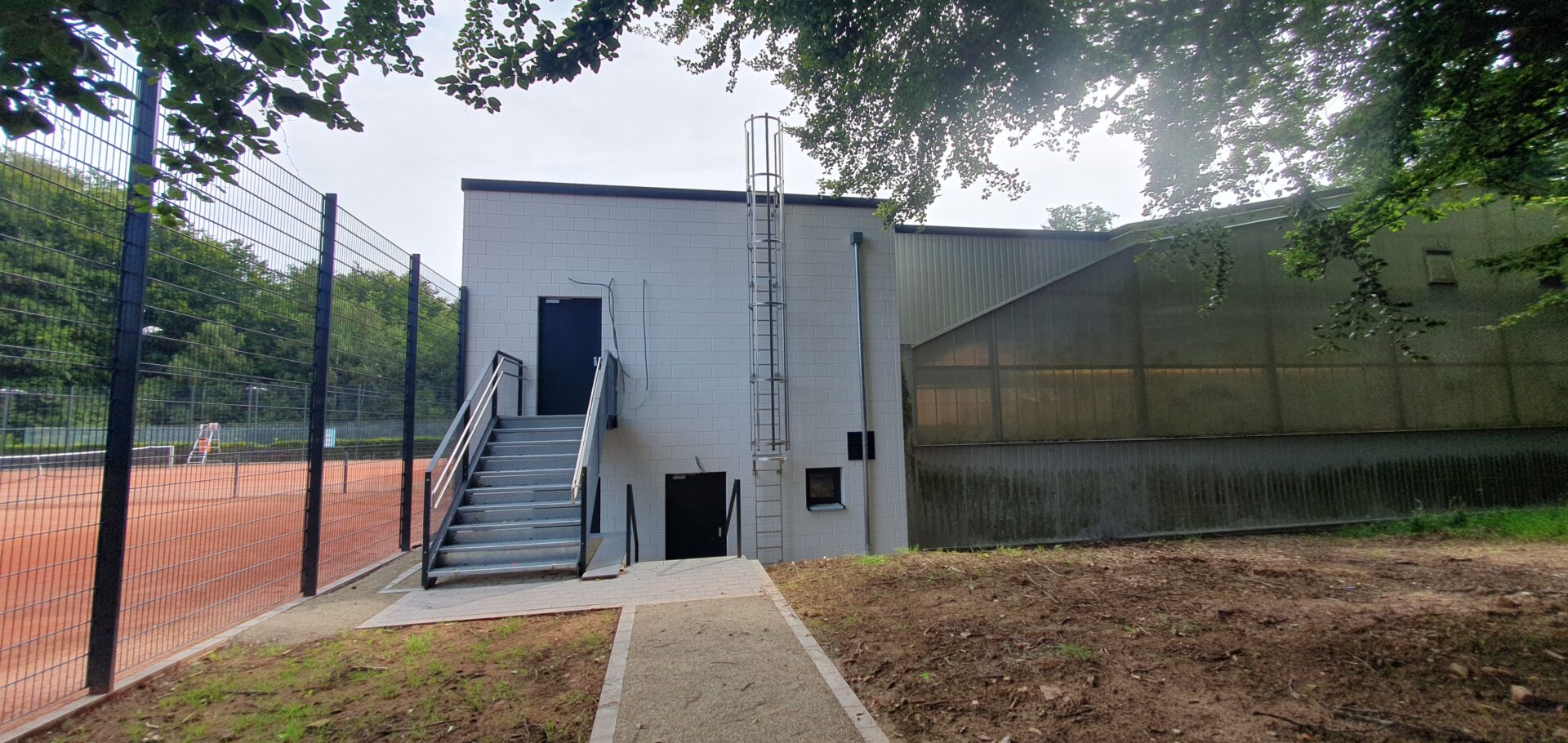 Bild zeigt Extension hall de tennis in L-Senningerberg